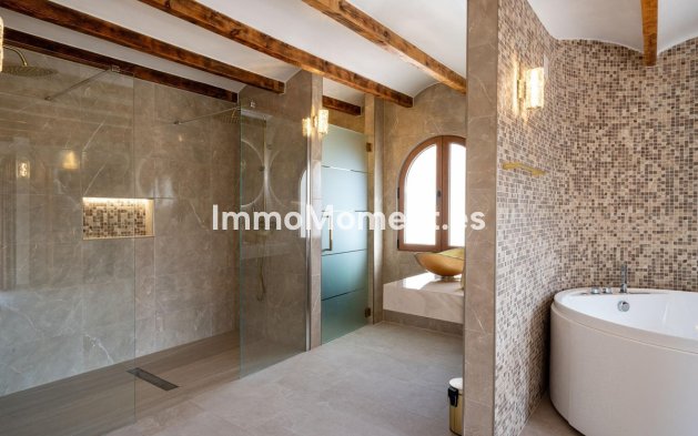 Resale - Detached villa - Altea - Altea Centro