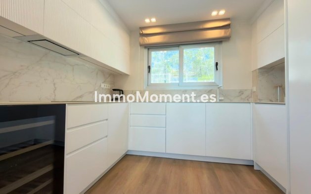 Resale - Detached villa - La Nucía - La Nucia Centro