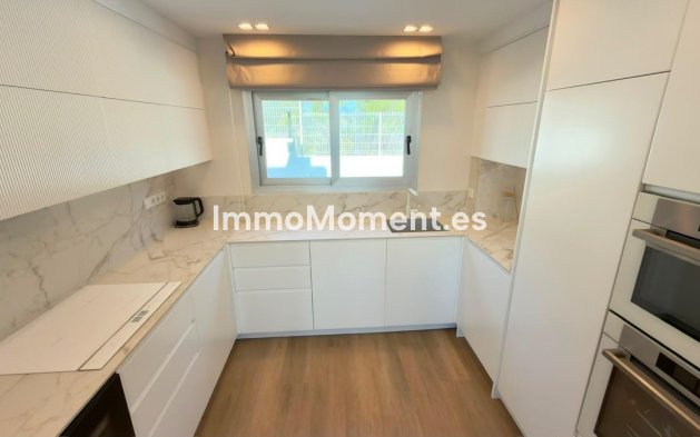 Resale - Detached villa - La Nucía - La Nucia Centro