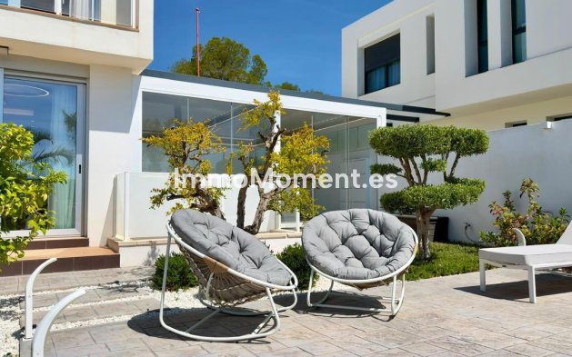 Resale - Detached villa - La Nucía - La Nucia Centro