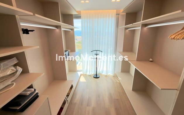 Resale - Detached villa - La Nucía - La Nucia Centro