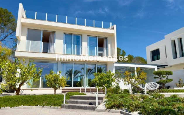 Resale - Detached villa - La Nucía - La Nucia Centro