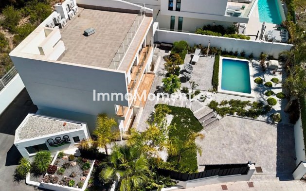 Resale - Detached villa - La Nucía - La Nucia Centro