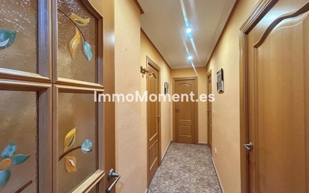 Resale - Apartment - Benidorm - Benidorm Centro