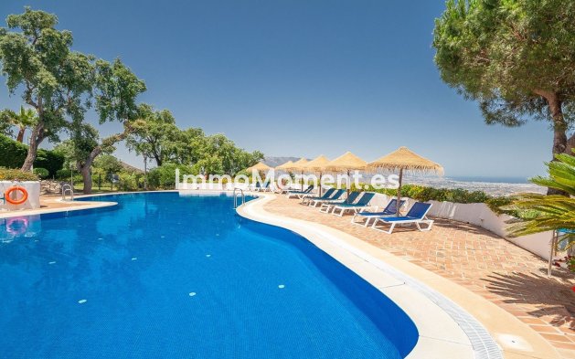 Resale - Apartment - Marbella - La Mairena