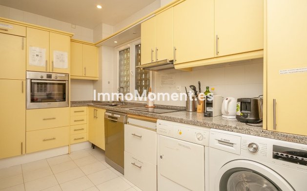 Resale - Apartment - Marbella - La Mairena