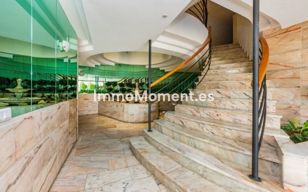 Resale - Apartment - Fuengirola - Fuengirola Centro