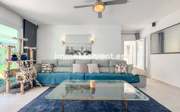 Reventa - Villa independiente - Estepona  - Costalita