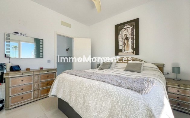 Reventa - Villa independiente - Estepona  - Costalita