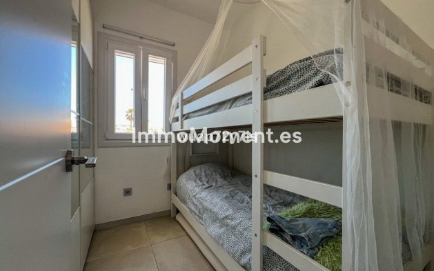 Reventa - Villa independiente - Estepona  - Costalita