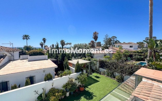 Reventa - Villa independiente - Estepona  - Costalita