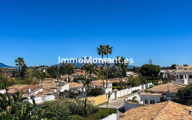 Reventa - Villa independiente - Estepona  - Costalita