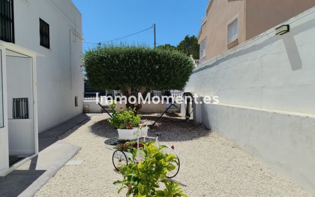 Wiederverkauf - Freistehende Villa - Orihuela - Orihuela Costa