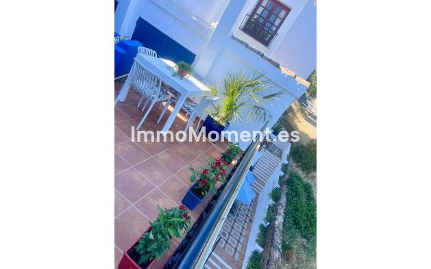Resale - Apartment - Benahavís - Benahavís Centro