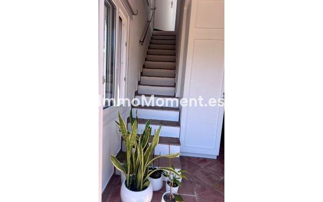 Resale - Apartment - Benahavís - Benahavís Centro
