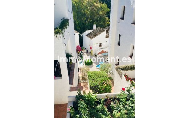 Resale - Apartment - Benahavís - Benahavís Centro