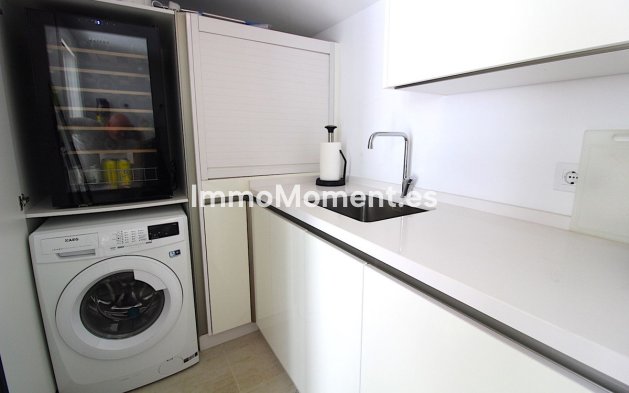 Resale - Detached villa - Marbella - Nueva Andalucía