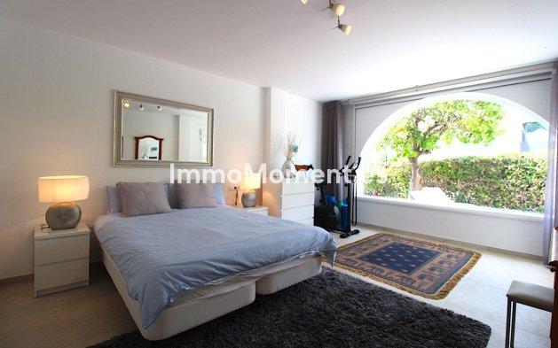 Resale - Detached villa - Marbella - Nueva Andalucía