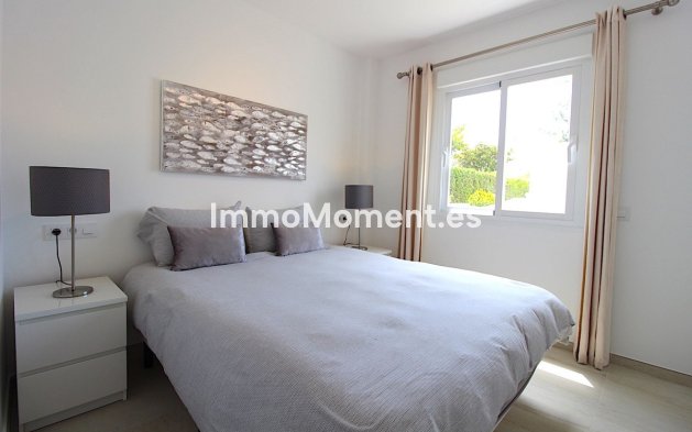 Resale - Detached villa - Marbella - Nueva Andalucía