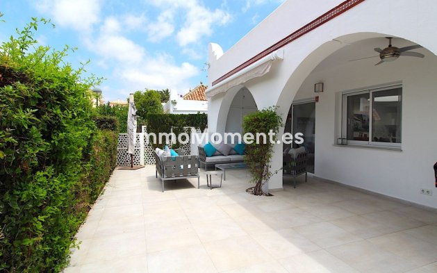 Resale - Detached villa - Marbella - Nueva Andalucía