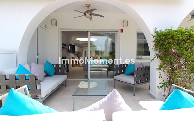 Resale - Detached villa - Marbella - Nueva Andalucía