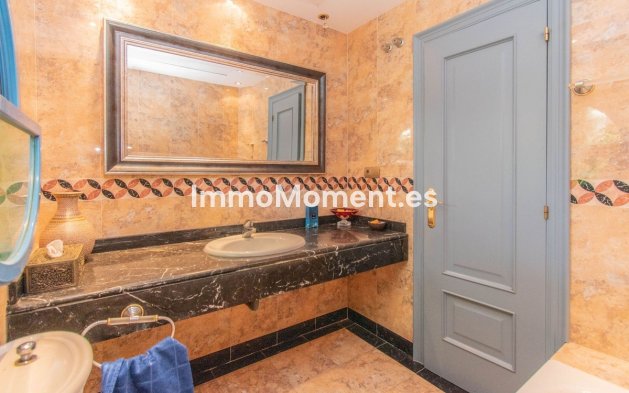 Resale - Apartment - Benalmadena - Torrequebrada
