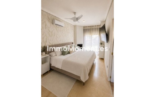 Reventa - Apartamento - Casares - Casares Centro