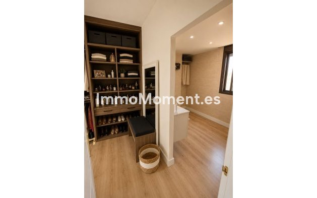Reventa - Apartamento - Casares - Casares Centro