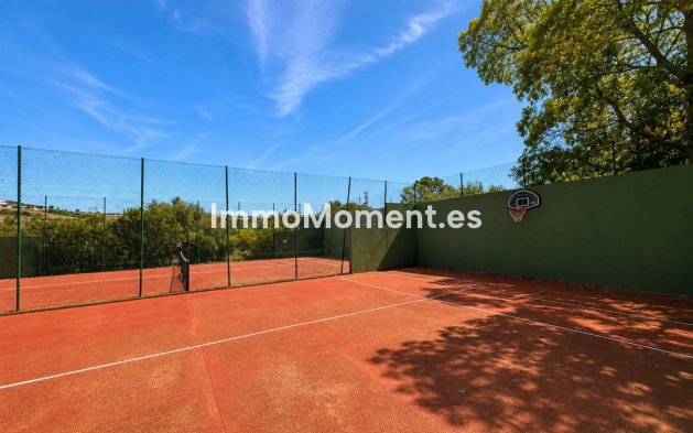 Reventa - Apartamento - Casares - Casares Centro