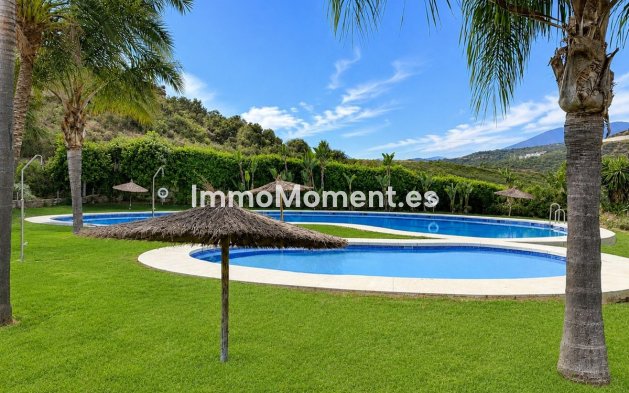 Reventa - Apartamento - Casares - Casares Centro