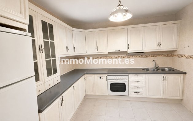 Resale - Detached villa - Casares - Casares Centro