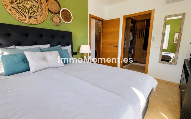 Reventa - Villa independiente - Casares - Casares Centro
