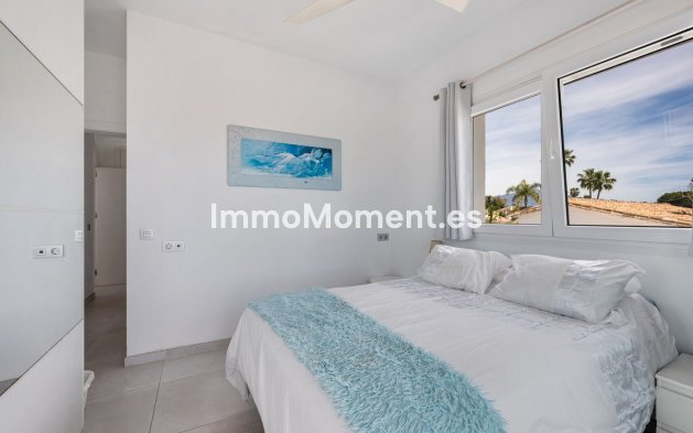 Resale - Detached villa - Estepona - Estepona Centro