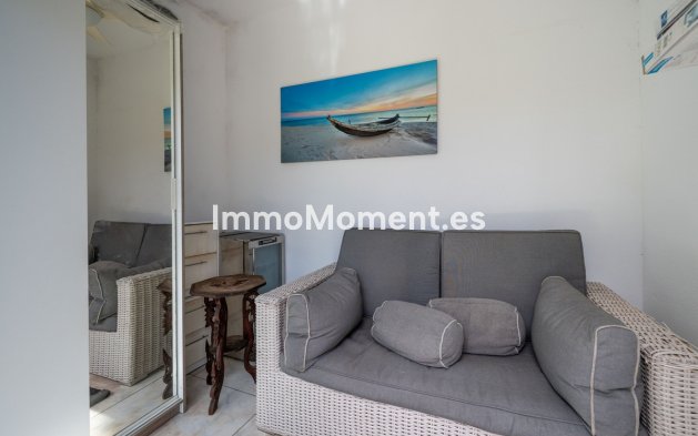 Resale - Detached villa - Estepona - Estepona Centro