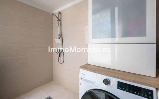 Resale - Detached villa - Estepona - Estepona Centro
