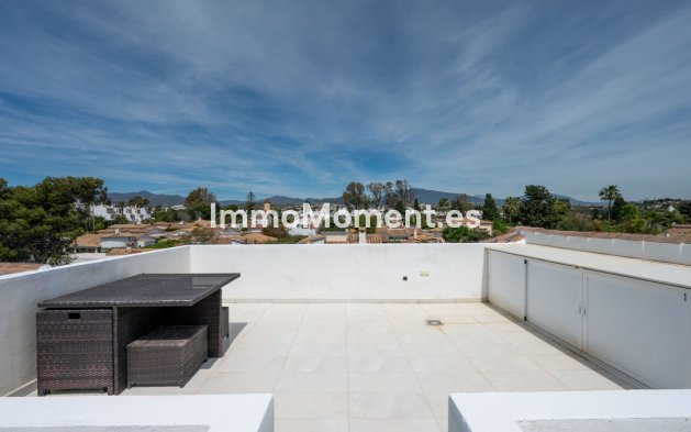 Resale - Detached villa - Estepona - Estepona Centro