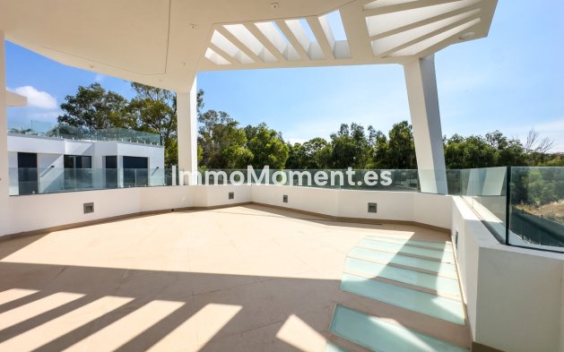 Wiederverkauf - Freistehende Villa - Estepona  - Estepona Centro