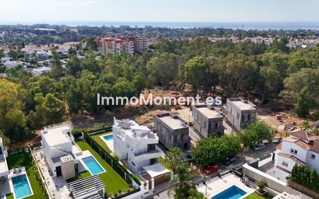 Wiederverkauf - Freistehende Villa - Estepona  - Estepona Centro