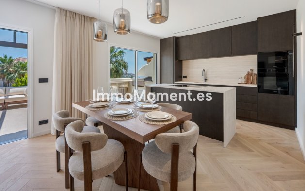 Wiederverkauf - Wohnung - Marbella - Nueva Andalucía
