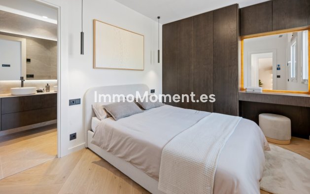 Wiederverkauf - Wohnung - Marbella - Nueva Andalucía