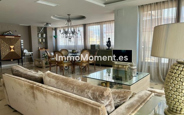 Resale - Apartment - Benidorm - Benidorm Centro
