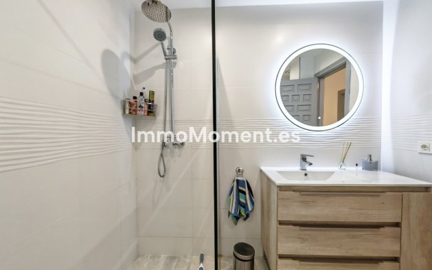 Wiederverkauf - Freistehende Villa - Benalmadena - Benalmadena Centro