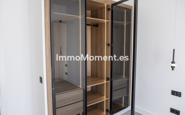 Resale - Apartment - Benahavís - La Quinta
