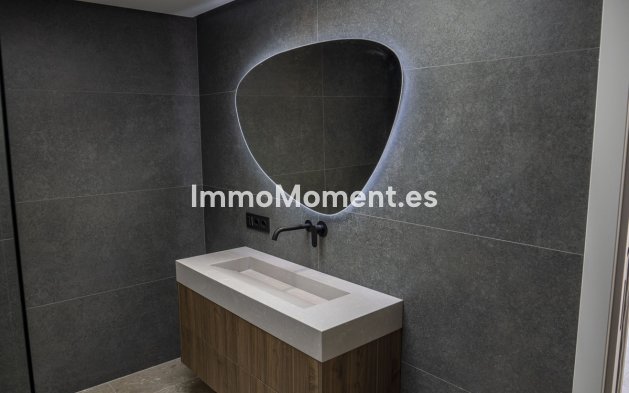 Resale - Apartment - Benahavís - La Quinta