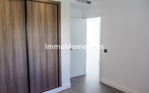 Resale - Apartment - Benahavís - La Quinta