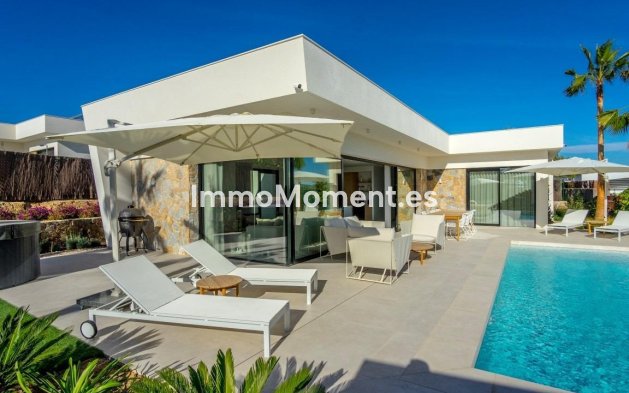 Reventa - Villa independiente - Orihuela - Las Colinas Golf