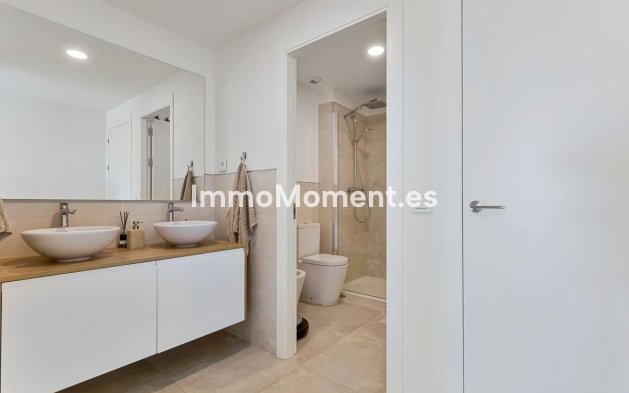 Resale - Apartment - Fuengirola - Fuengirola Centro