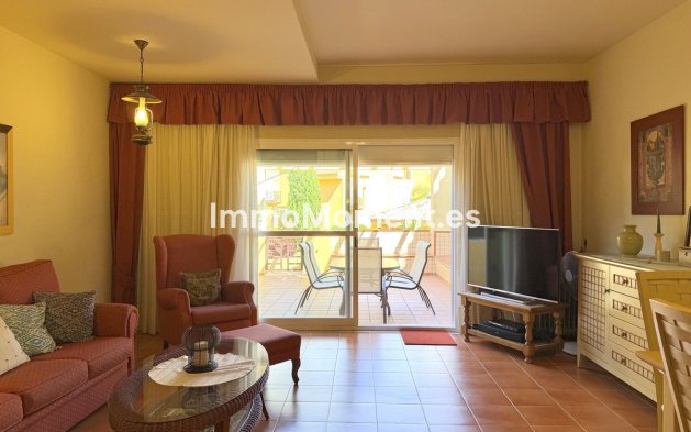Wiederverkauf - Reihenhaus - Estepona  - Cancelada