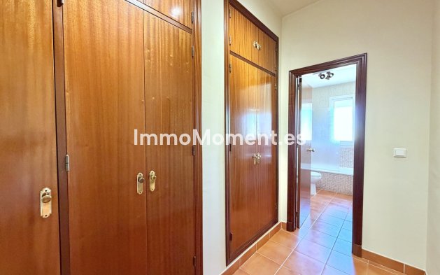 Wiederverkauf - Reihenhaus - Estepona  - Cancelada