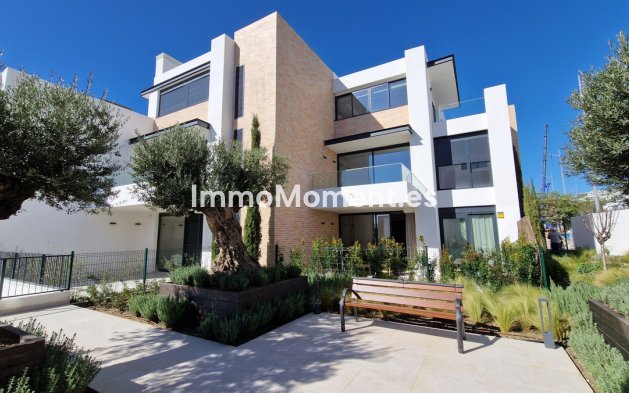 Reventa - Apartamento - Estepona  - Estepona Centro